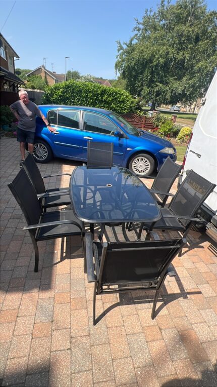 Garden table chairs