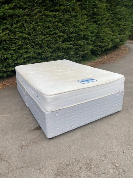 Double bed with mattress